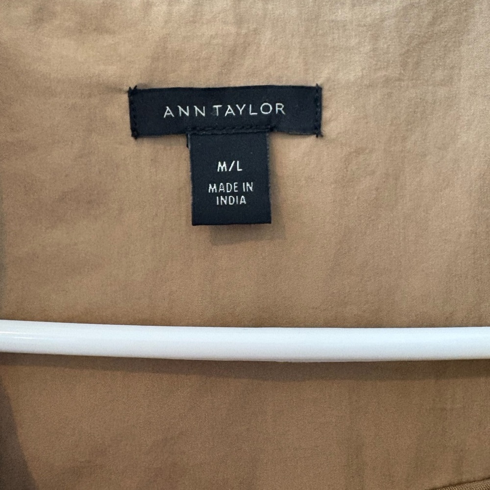 Ann Taylor Tan Trench Coat - Picture 3 of 3